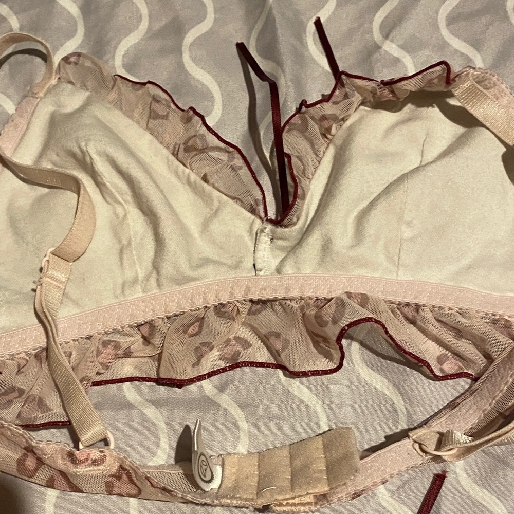 Heart Print Ruffle Lingerie Set - Picture 6 of 7